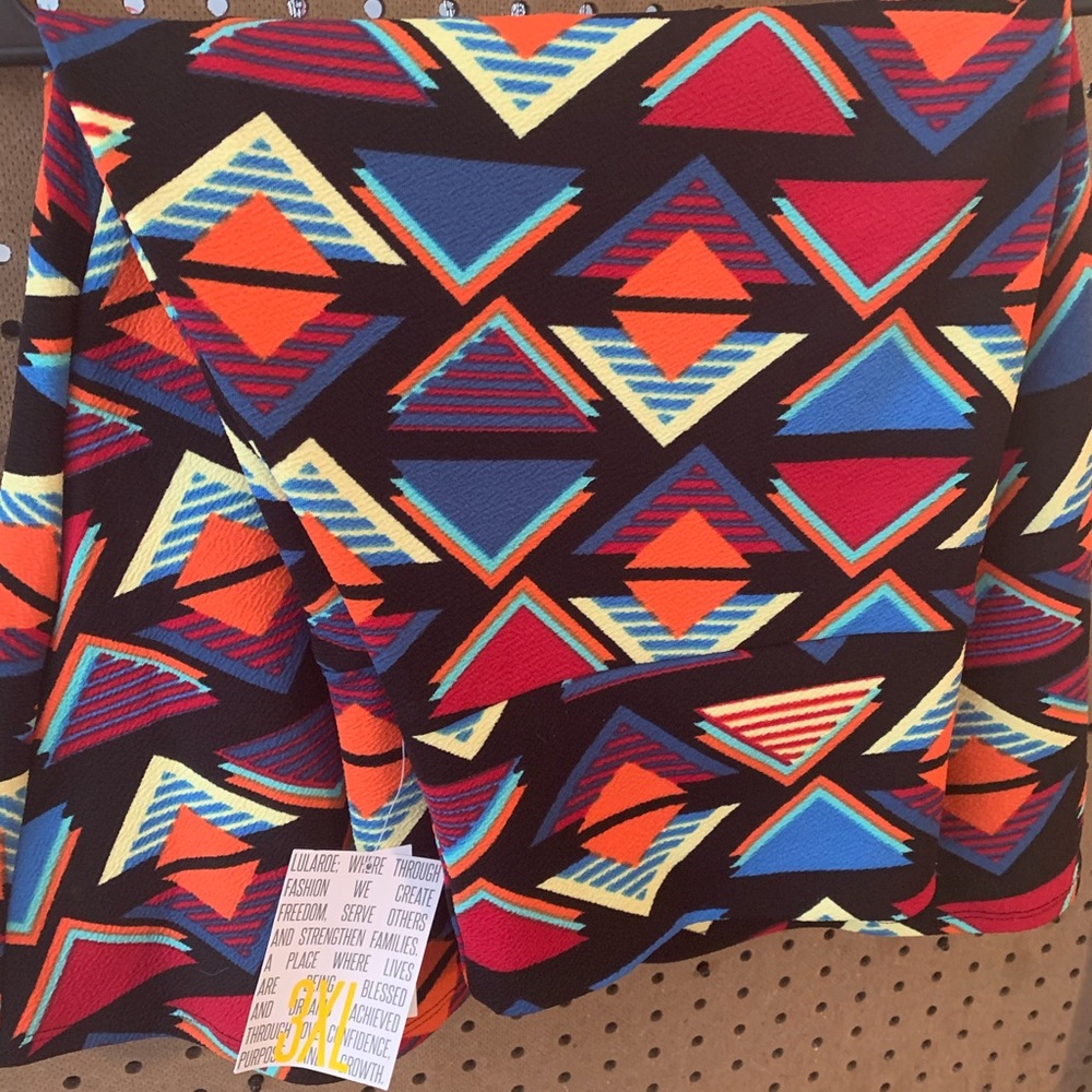 BNWT Lularoe azure skirt 3x super fun colors/print